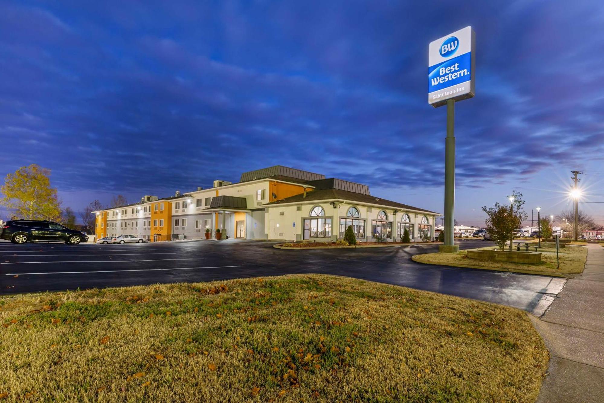 Best Western St. Louis Inn Arnold Bagian luar foto